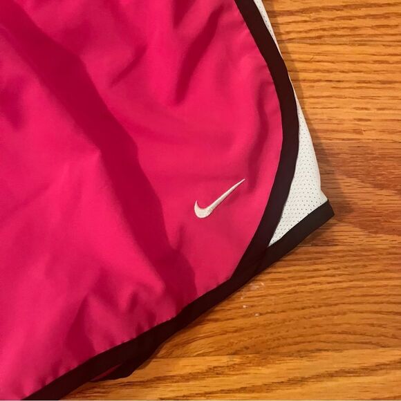 Nike Pink Dri-Fit Lined Athletic Shorts size Large - Picture 2 of 6